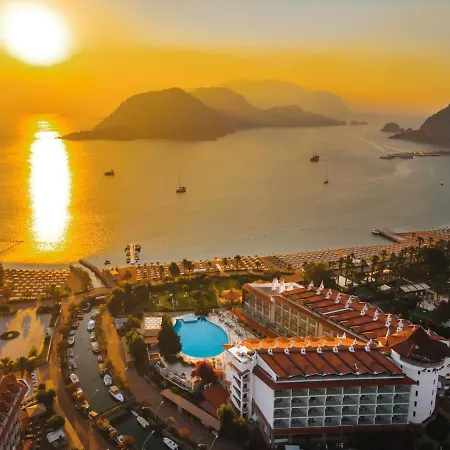 Marti La Perla - Adult Only+16 Θέρετρο