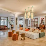 Marti La Perla - Adult Only+16 مرمريس