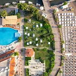 Marti La Perla - Adult Only+16 منتجع 4*