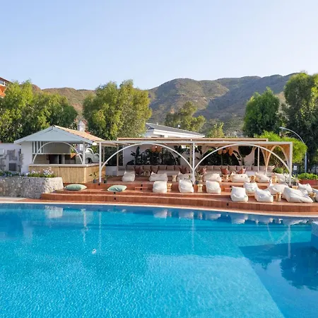 Marti La Perla - Adult Only+16 Marmaris